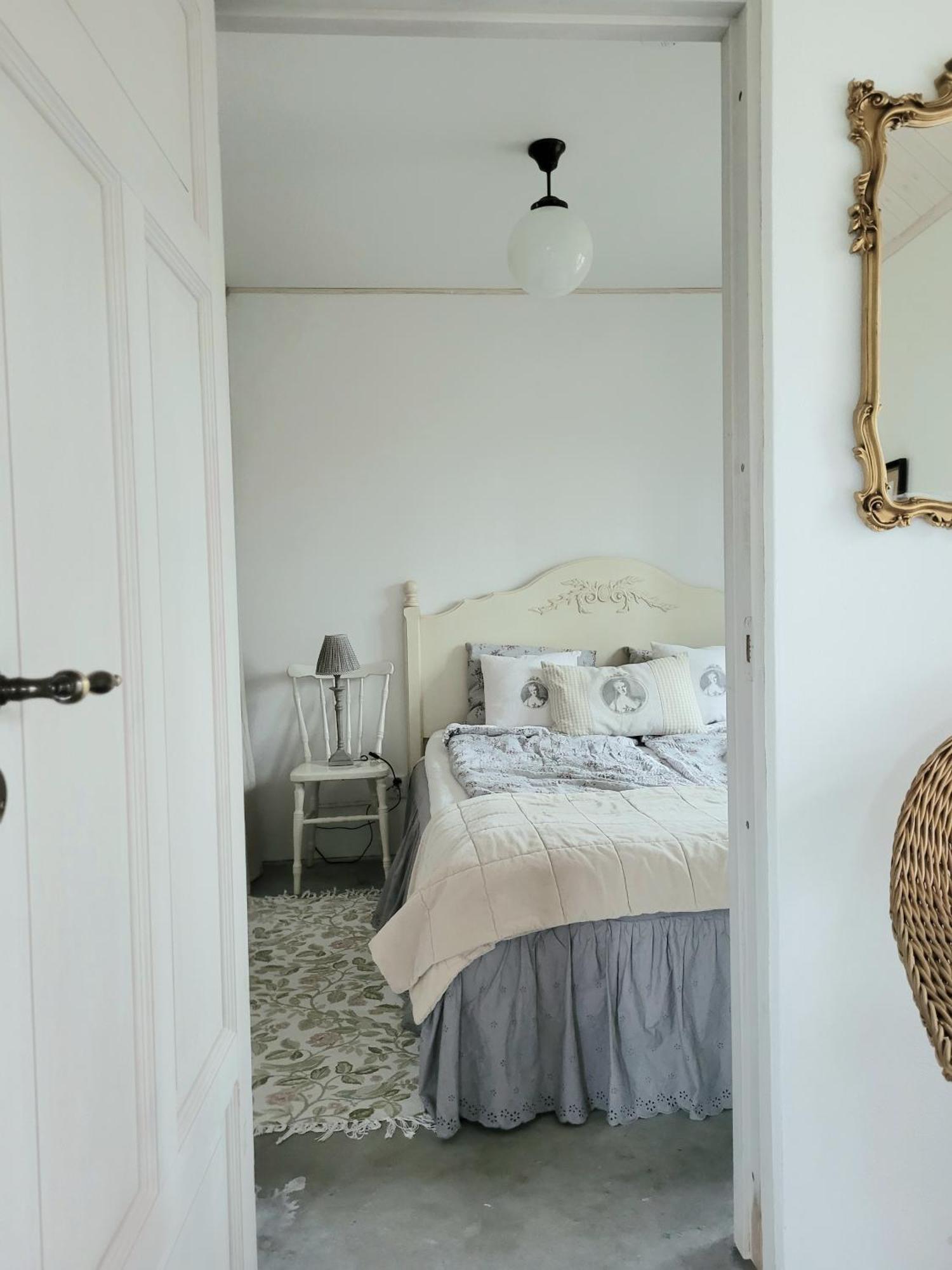 Mysigt Hus I Liten By Naera Havet Ystad Luaran gambar