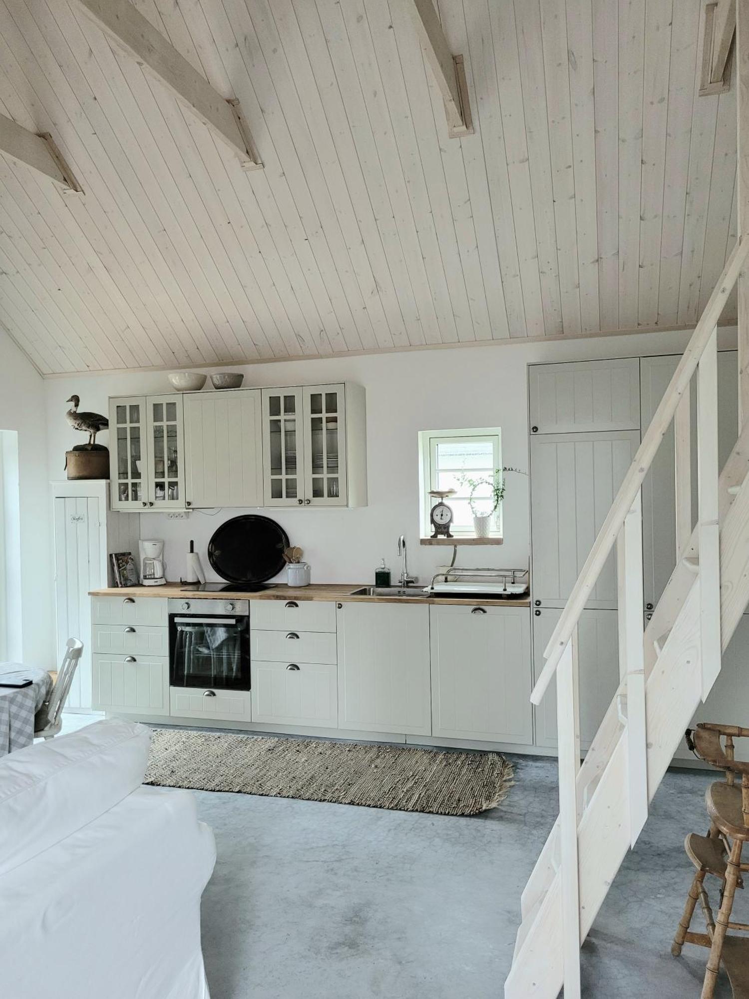 Mysigt Hus I Liten By Naera Havet Ystad Luaran gambar